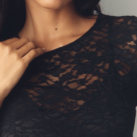 Anthropologie Crewneck Short-Sleeve Top Black Lace Tee NEW Small - Picture 4 of 15